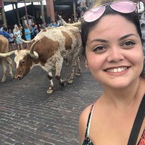 Meet your Posher, Lauren